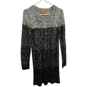 Long Knit grey scale dress